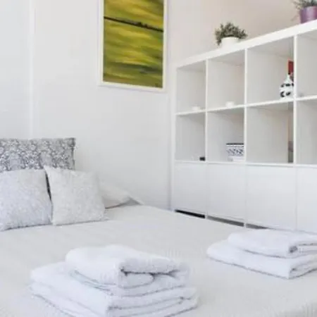 Apartment Your Perfect In The Center Of Torremolinos. *