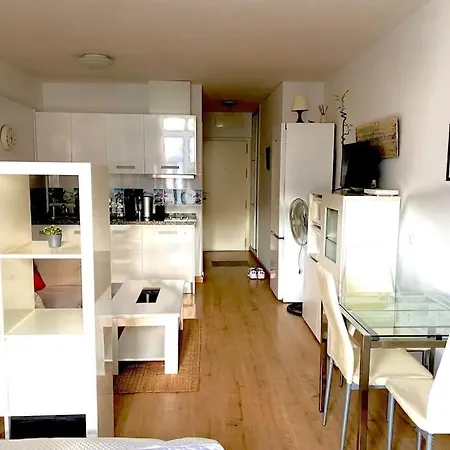 Apartment Your Perfect In The Center Of Torremolinos.